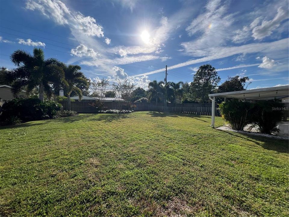 For Sale: $550,000 (3 beds, 2 baths, 1483 Square Feet)