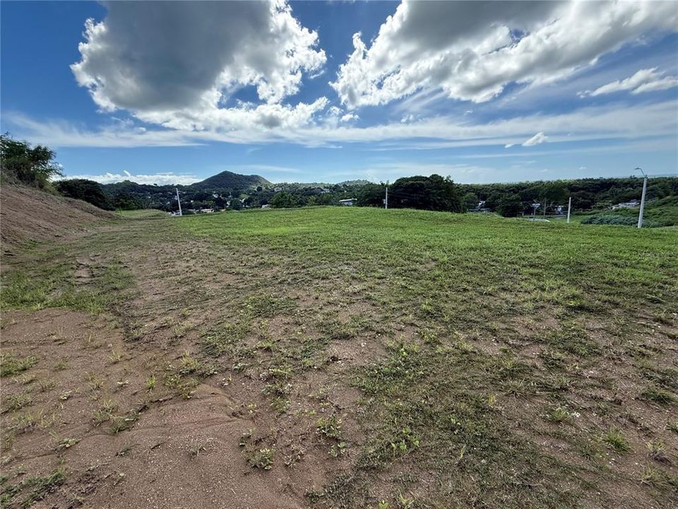 На продажу: $250,000 (0.41 acres)