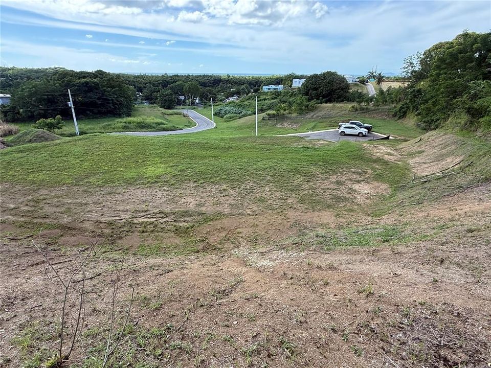 На продажу: $250,000 (0.41 acres)