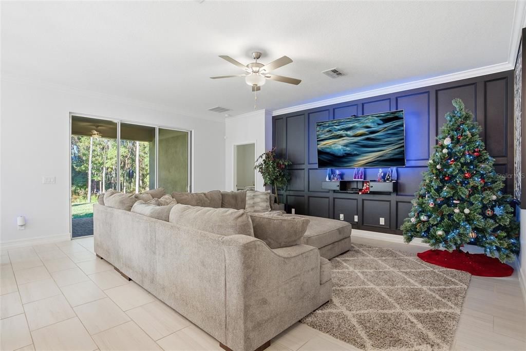 En Venta: $515,000 (3 camas, 3 baños, 2339 Pies cuadrados)