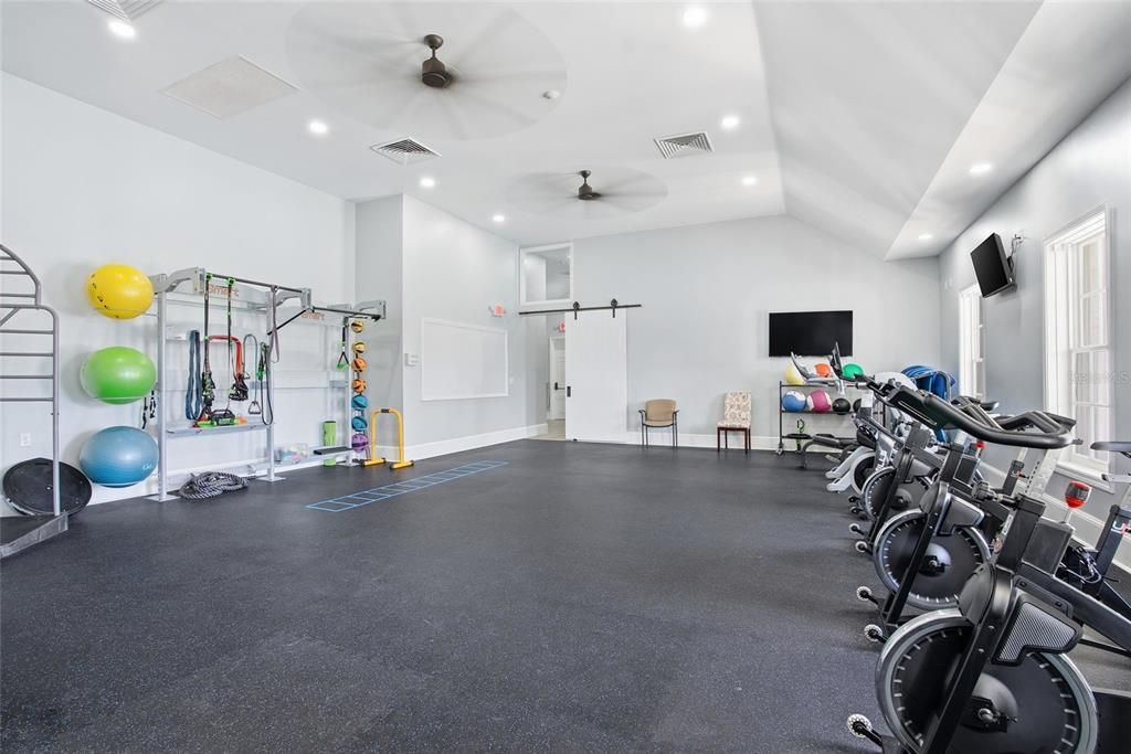 En Venta: $515,000 (3 camas, 3 baños, 2339 Pies cuadrados)