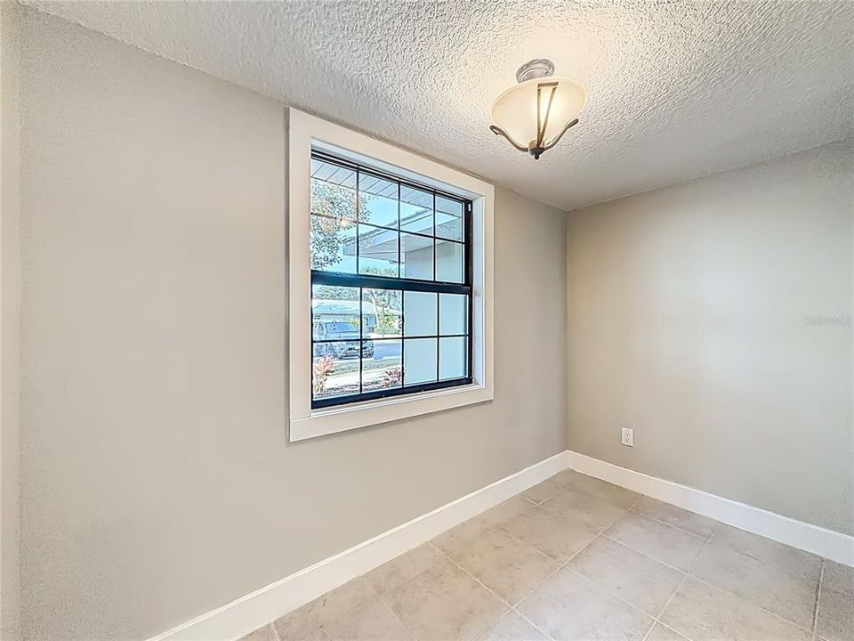 For Sale: $249,000 (2 beds, 2 baths, 1862 Square Feet)