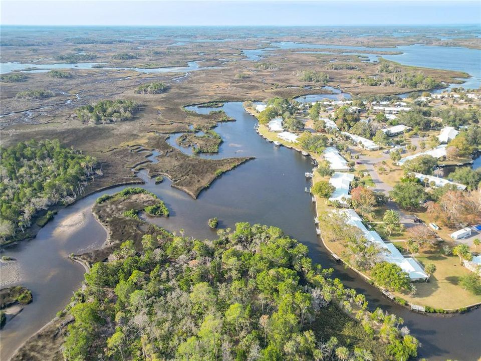 For Sale: $249,000 (2 beds, 2 baths, 1862 Square Feet)