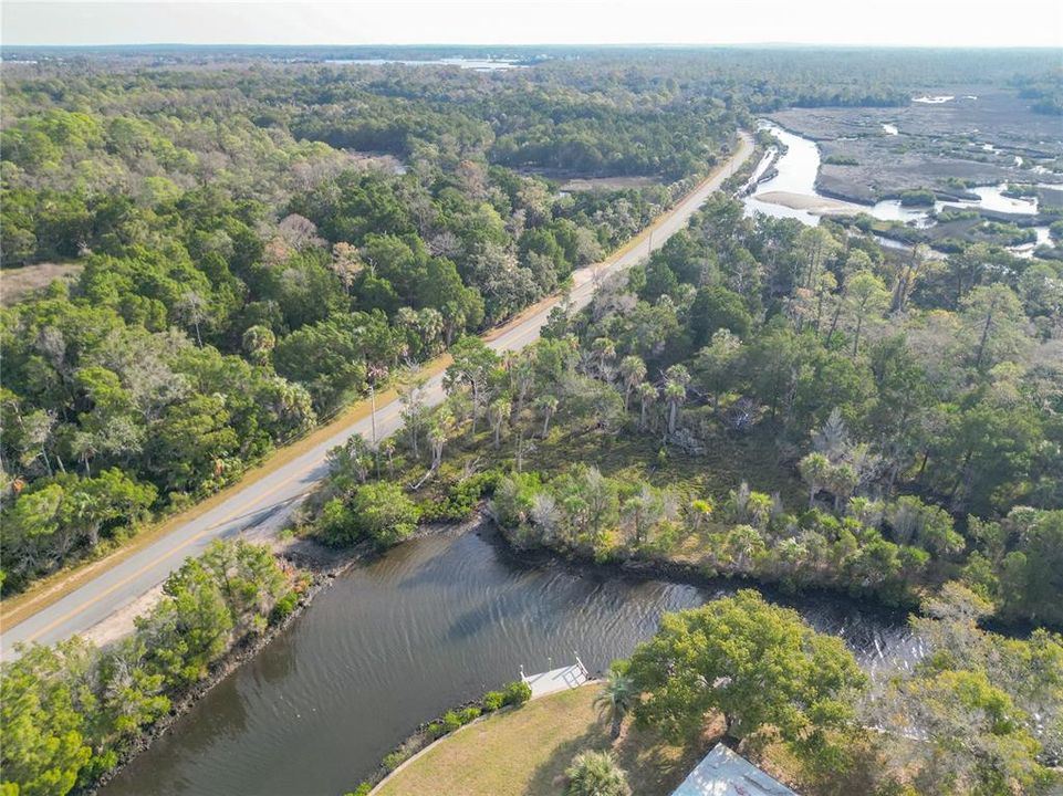 For Sale: $249,000 (2 beds, 2 baths, 1862 Square Feet)