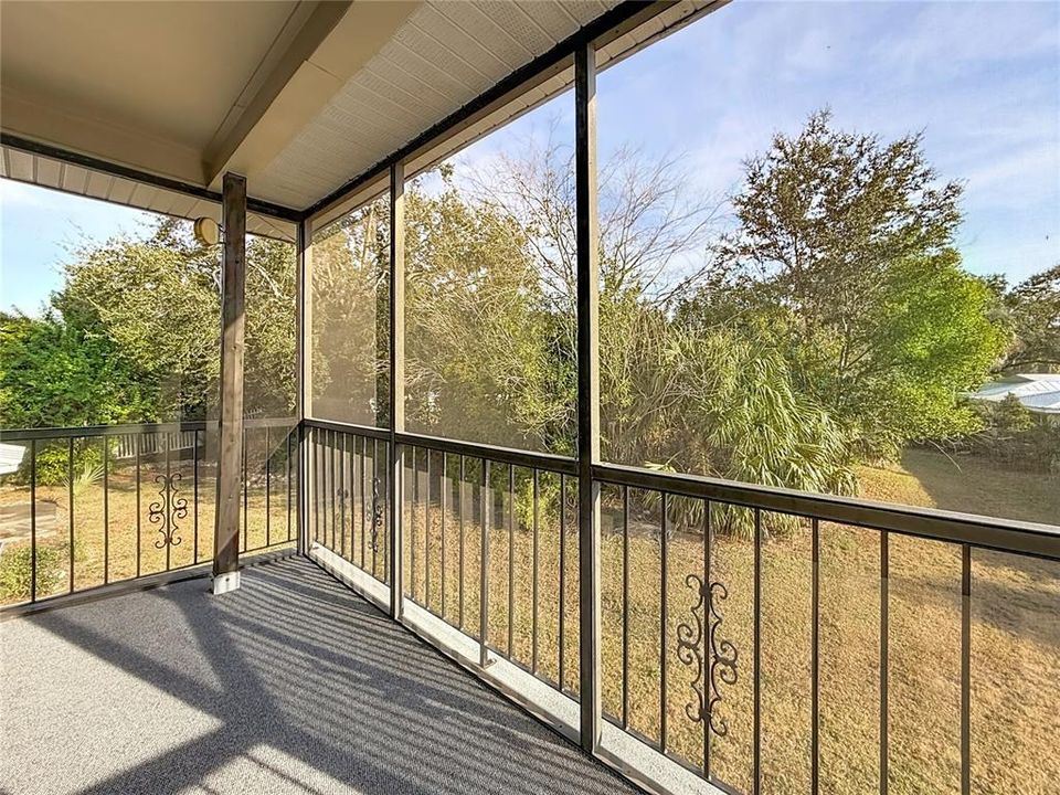 For Sale: $249,000 (2 beds, 2 baths, 1862 Square Feet)