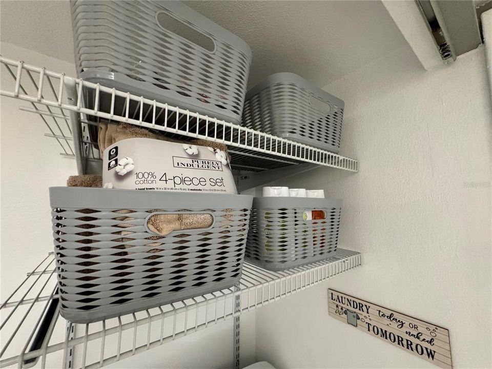 For Sale: $104,900 (1 beds, 1 baths, 634 Square Feet)