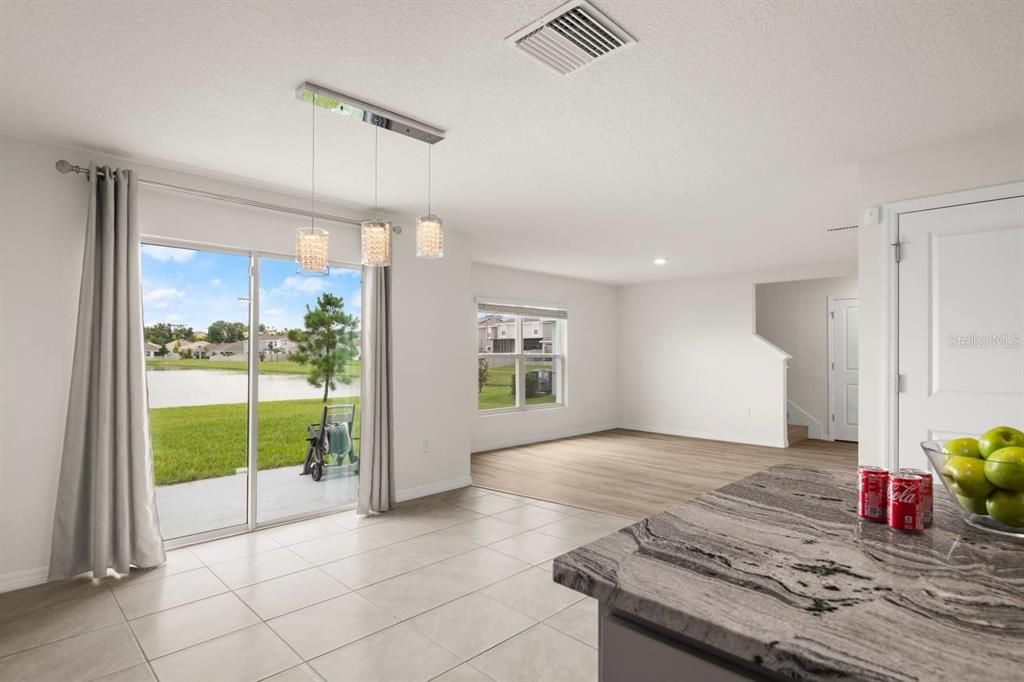 В аренду: $2,300 (4 спален, 3 ванн, 2357 Квадратных фут)