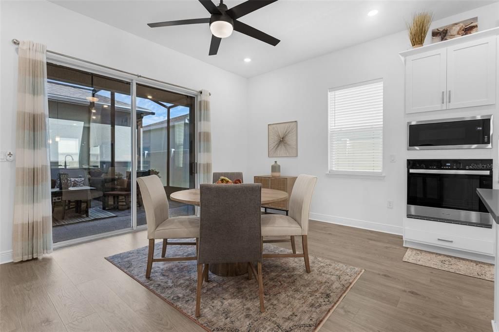 For Sale: $555,000 (3 beds, 2 baths, 2096 Square Feet)