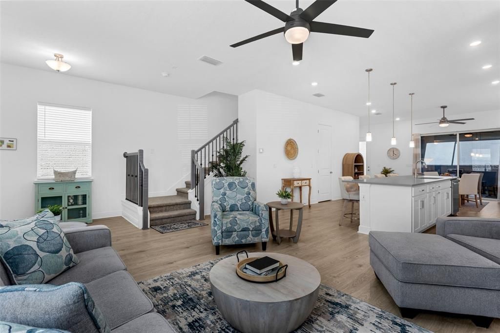 For Sale: $555,000 (3 beds, 2 baths, 2096 Square Feet)