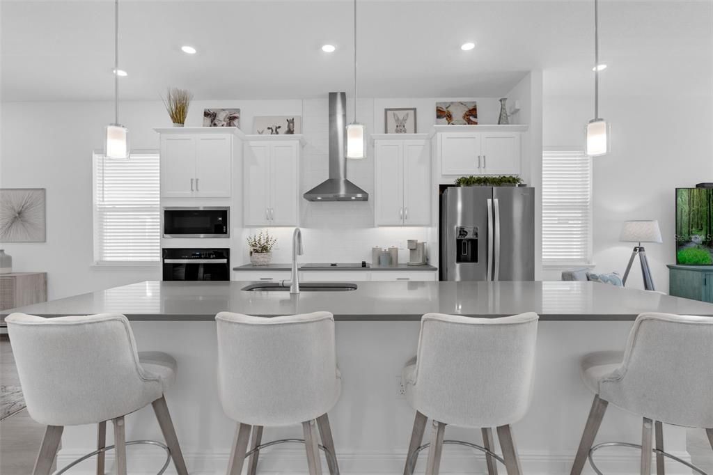 For Sale: $555,000 (3 beds, 2 baths, 2096 Square Feet)