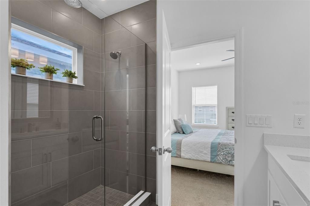 For Sale: $555,000 (3 beds, 2 baths, 2096 Square Feet)