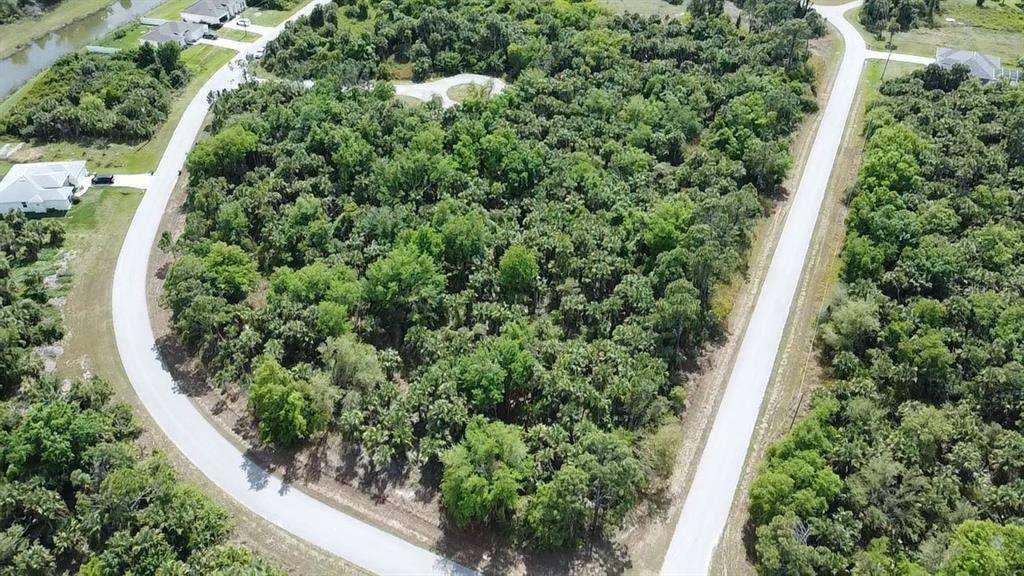 待售: $100,000 (1.45 acres)