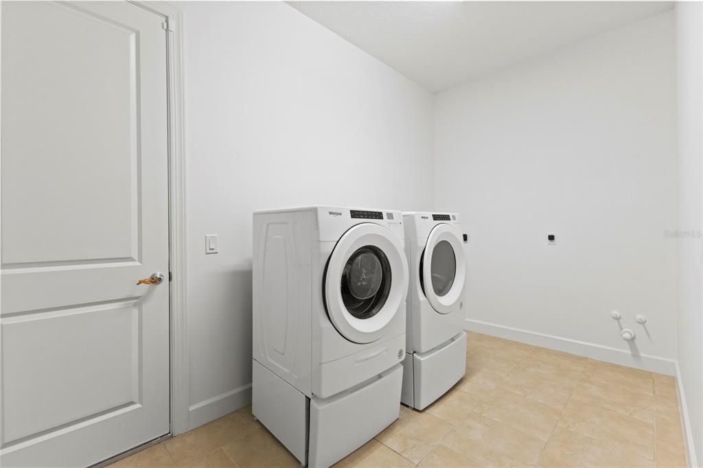 На продажу: $1,200,000 (3 спален, 3 ванн, 2982 Квадратных фут)