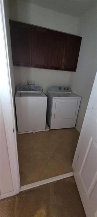 For Rent: $2,200 (4 beds, 2 baths, 2001 Square Feet)