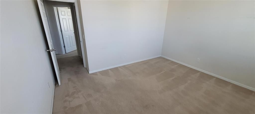 For Rent: $2,200 (4 beds, 2 baths, 2001 Square Feet)