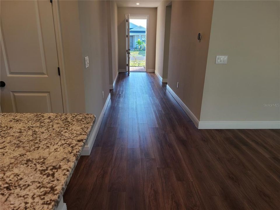 For Rent: $3,000 (4 beds, 2 baths, 2003 Square Feet)