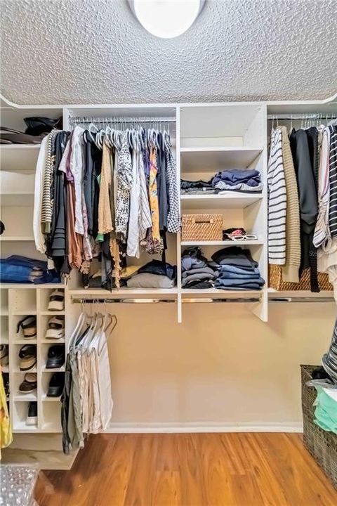 待售: $279,000 (2 贝兹, 2 浴室, 1379 平方英尺)