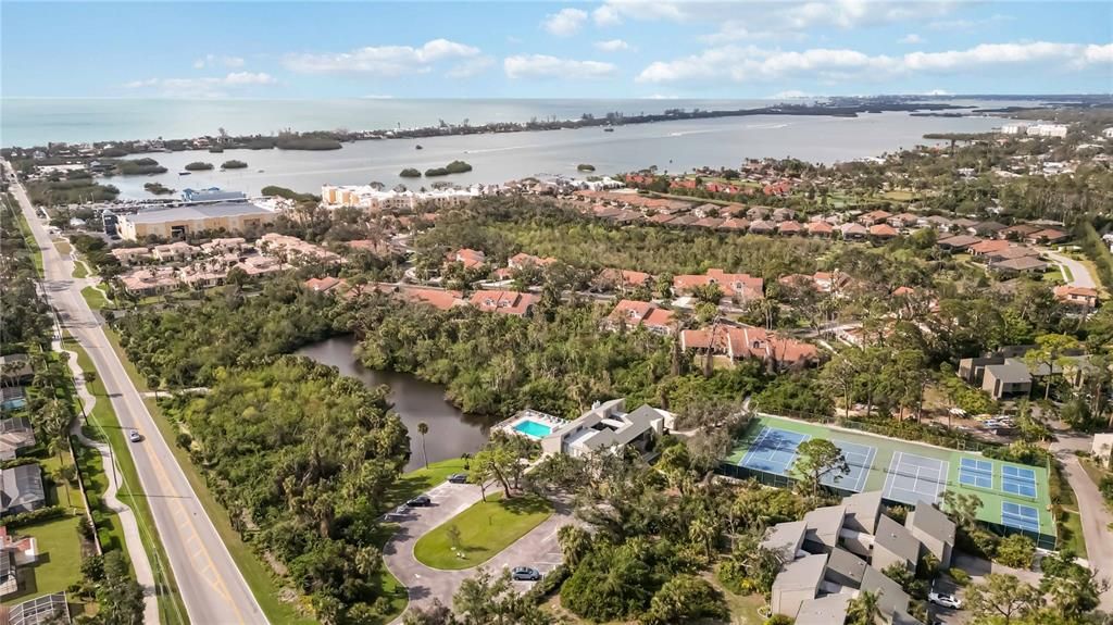 待售: $279,000 (2 贝兹, 2 浴室, 1379 平方英尺)