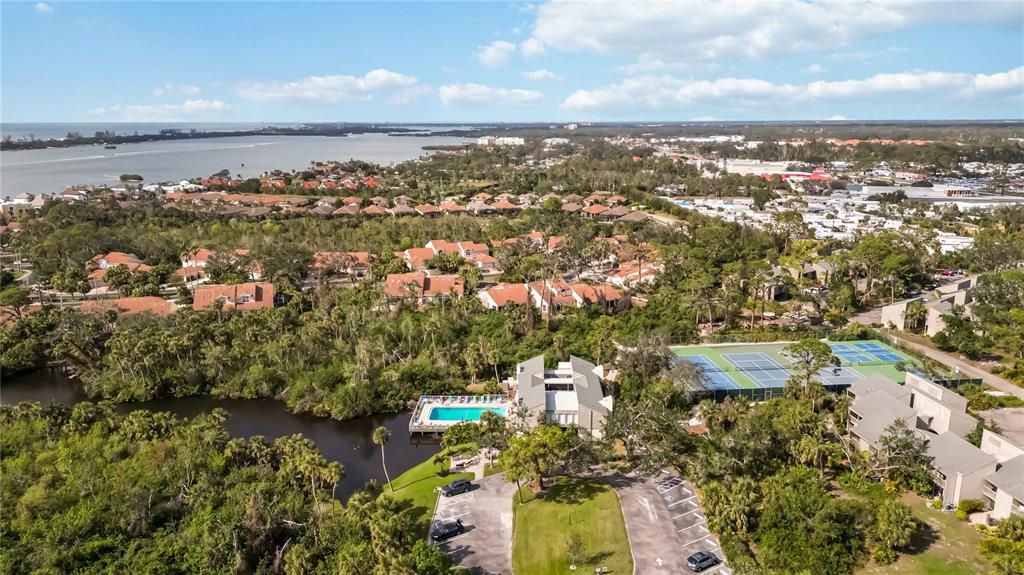 待售: $279,000 (2 贝兹, 2 浴室, 1379 平方英尺)