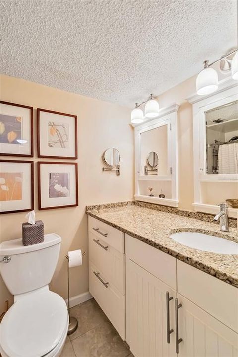 待售: $279,000 (2 贝兹, 2 浴室, 1379 平方英尺)