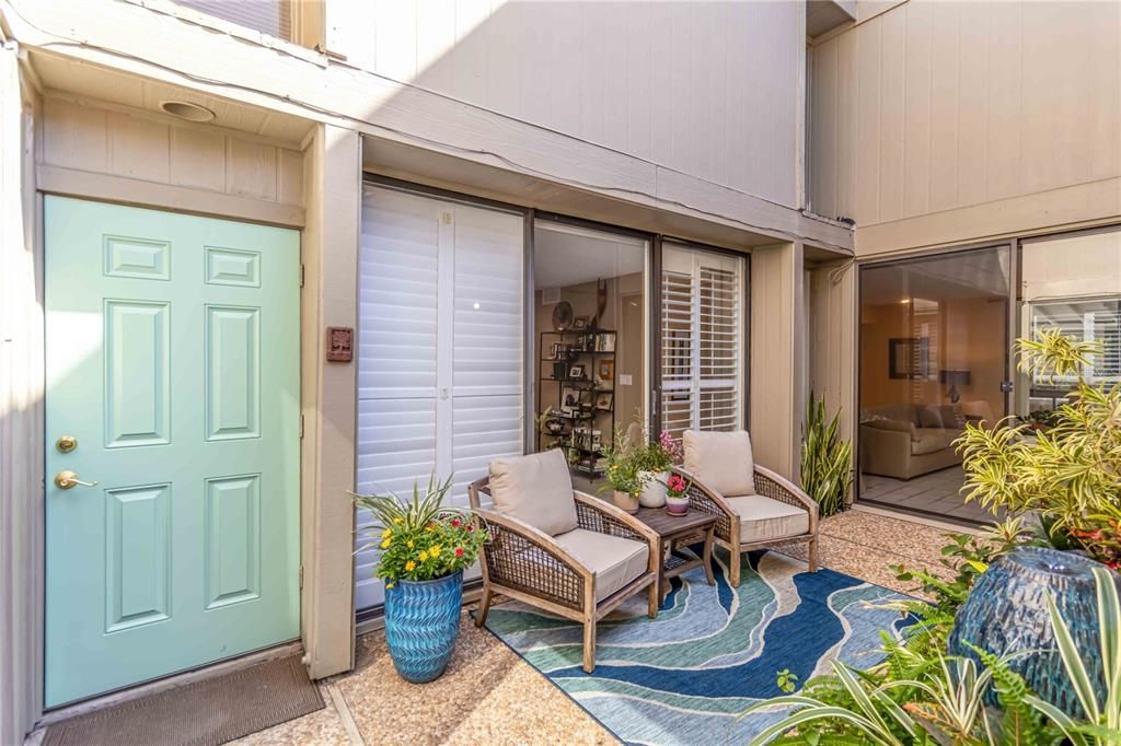 待售: $279,000 (2 贝兹, 2 浴室, 1379 平方英尺)