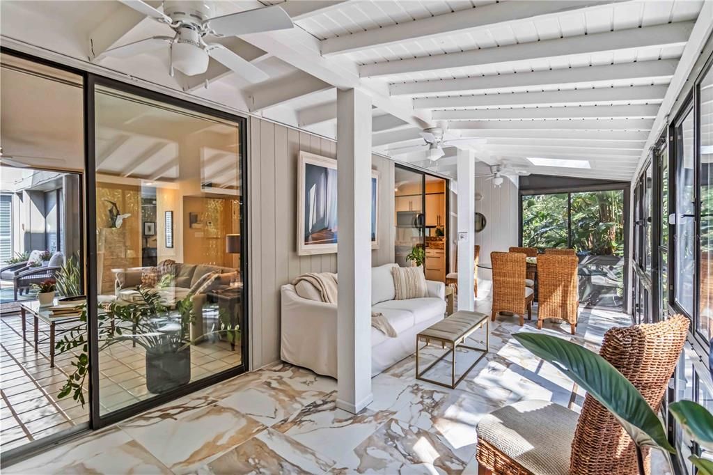 待售: $279,000 (2 贝兹, 2 浴室, 1379 平方英尺)