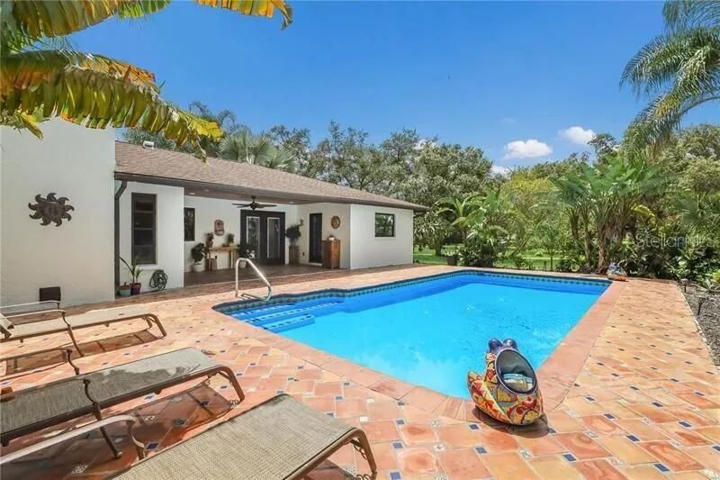 待售: $780,000 (3 贝兹, 2 浴室, 1682 平方英尺)