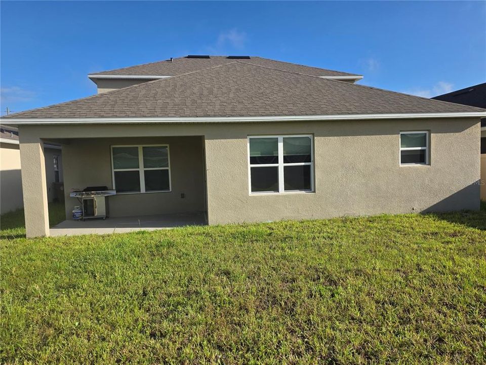 For Rent: $2,500 (4 beds, 3 baths, 2736 Square Feet)