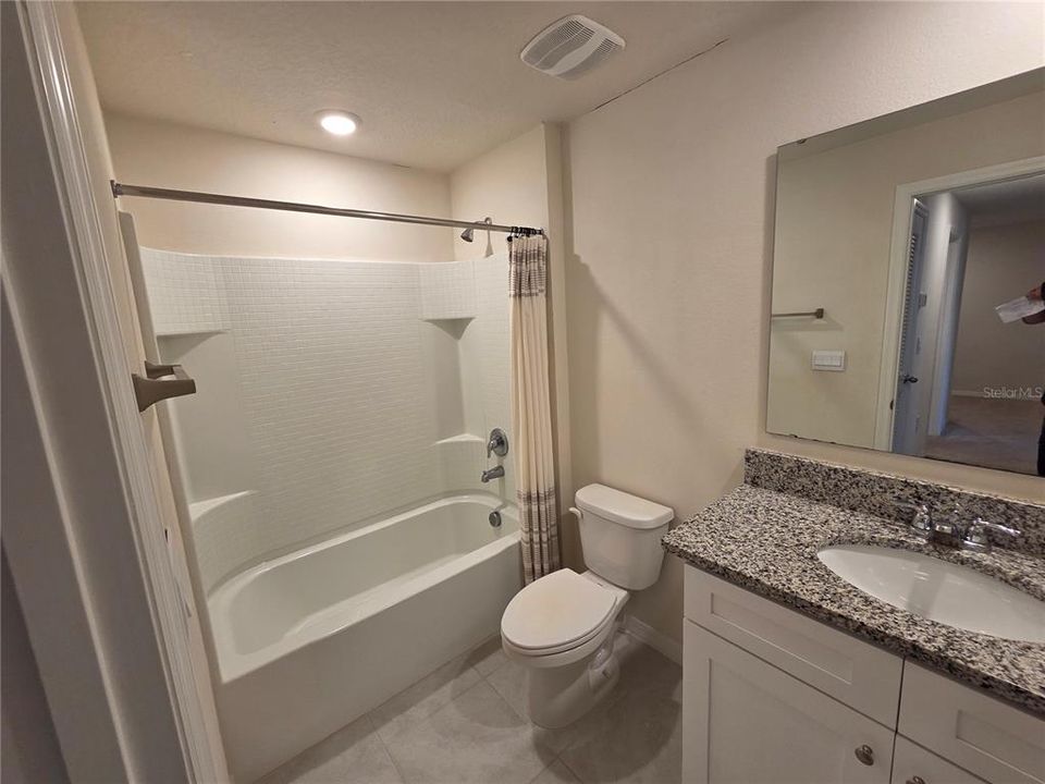 For Rent: $2,500 (4 beds, 3 baths, 2736 Square Feet)