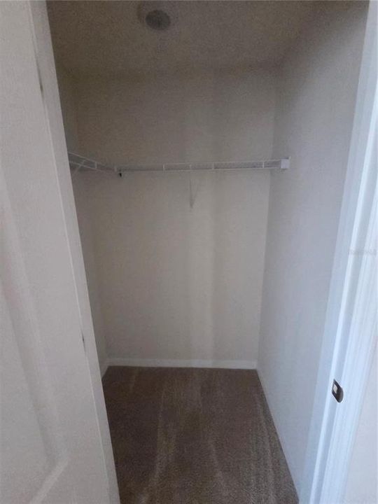 For Rent: $2,500 (4 beds, 3 baths, 2736 Square Feet)