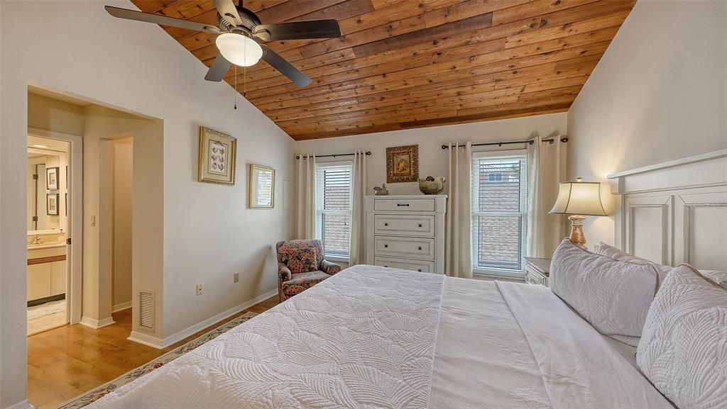 待售: $3,195,000 (5 贝兹, 4 浴室, 3260 平方英尺)