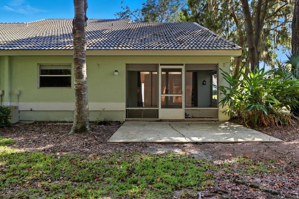 待售: $245,000 (2 贝兹, 2 浴室, 1195 平方英尺)