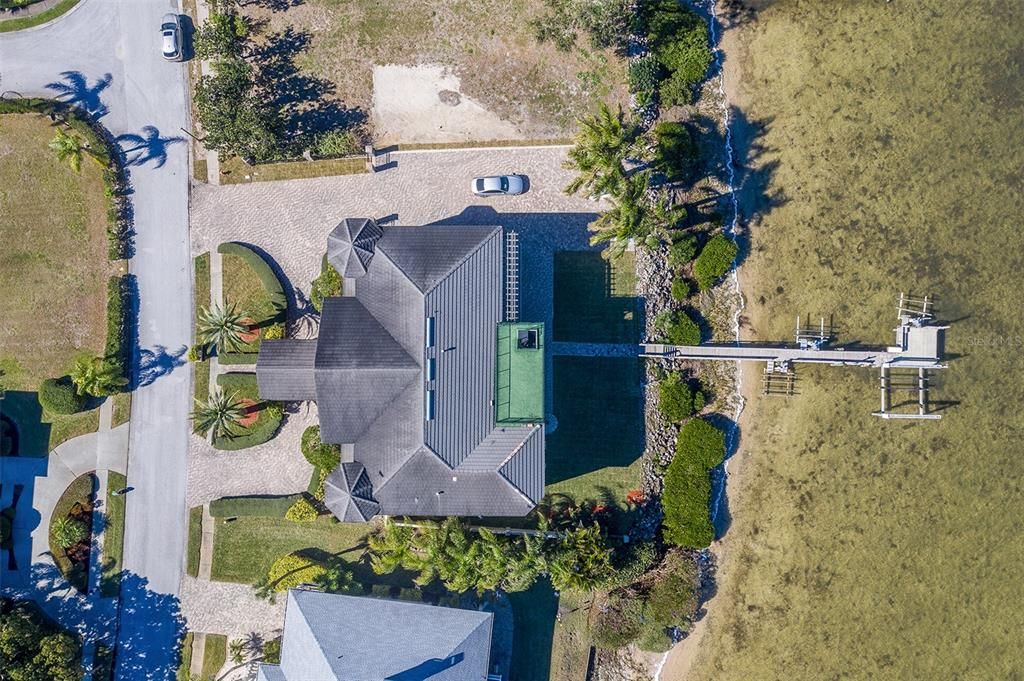 For Sale: $3,100,000 (5 beds, 6 baths, 6122 Square Feet)