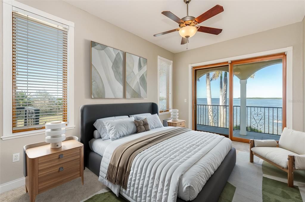 For Sale: $3,100,000 (5 beds, 6 baths, 6122 Square Feet)