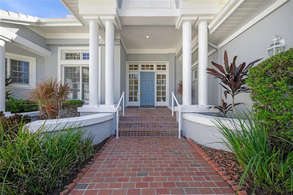 For Sale: $1,935,000 (3 beds, 3 baths, 4069 Square Feet)