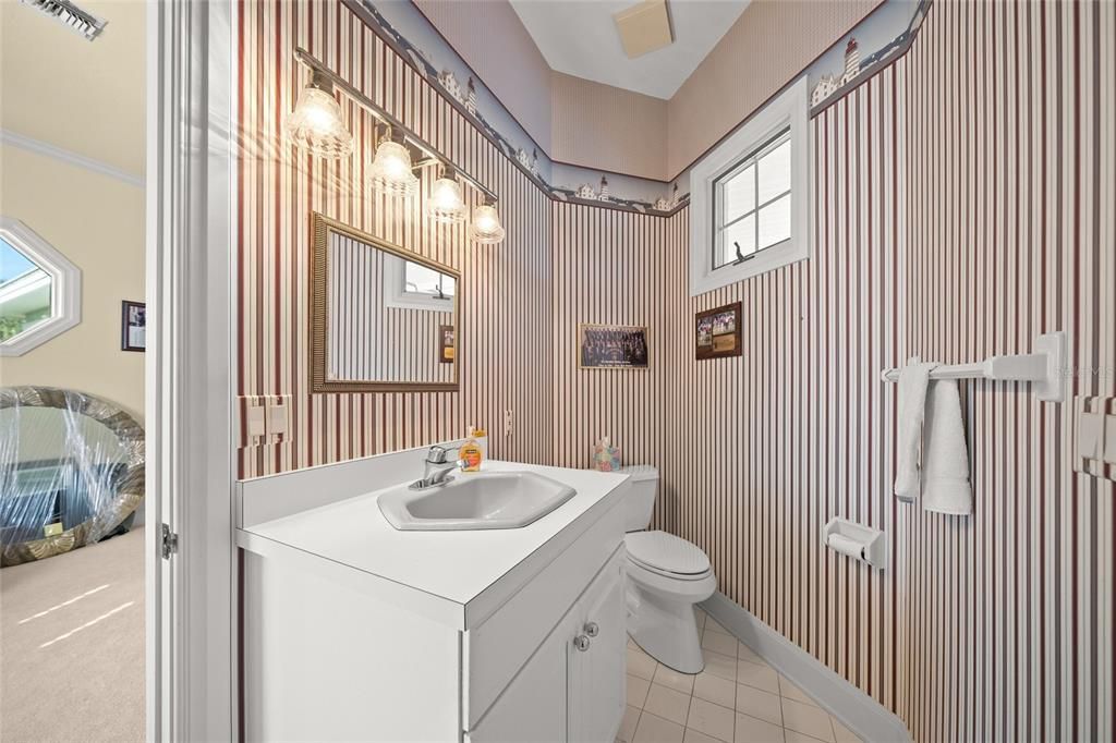 For Sale: $1,935,000 (3 beds, 3 baths, 4069 Square Feet)