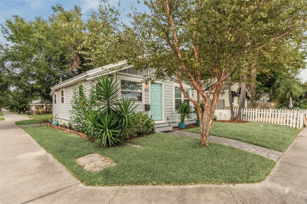 En Venta: $475,000 (2 camas, 2 baños, 760 Pies cuadrados)