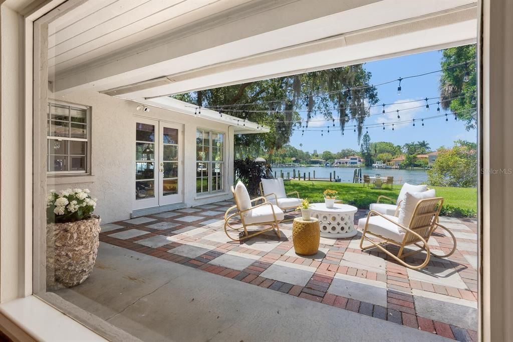 For Sale: $3,850,000 (2 beds, 2 baths, 2156 Square Feet)