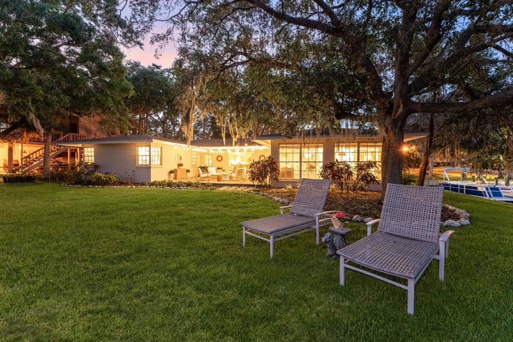 For Sale: $3,850,000 (2 beds, 2 baths, 2156 Square Feet)