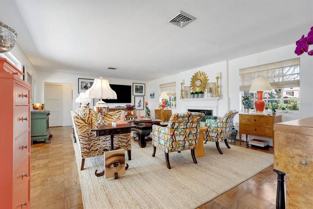 For Sale: $3,850,000 (2 beds, 2 baths, 2156 Square Feet)