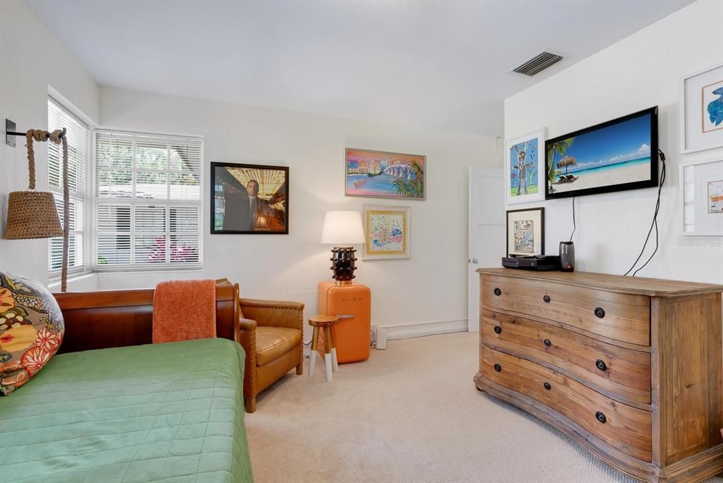 For Sale: $3,850,000 (2 beds, 2 baths, 2156 Square Feet)