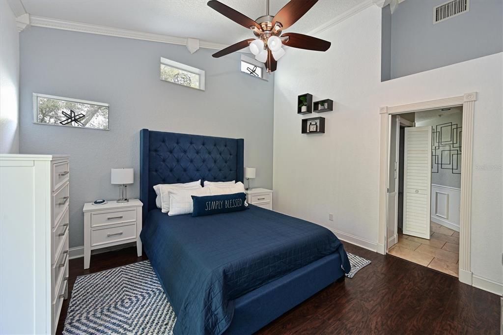 En Venta: $263,000 (2 camas, 2 baños, 1346 Pies cuadrados)