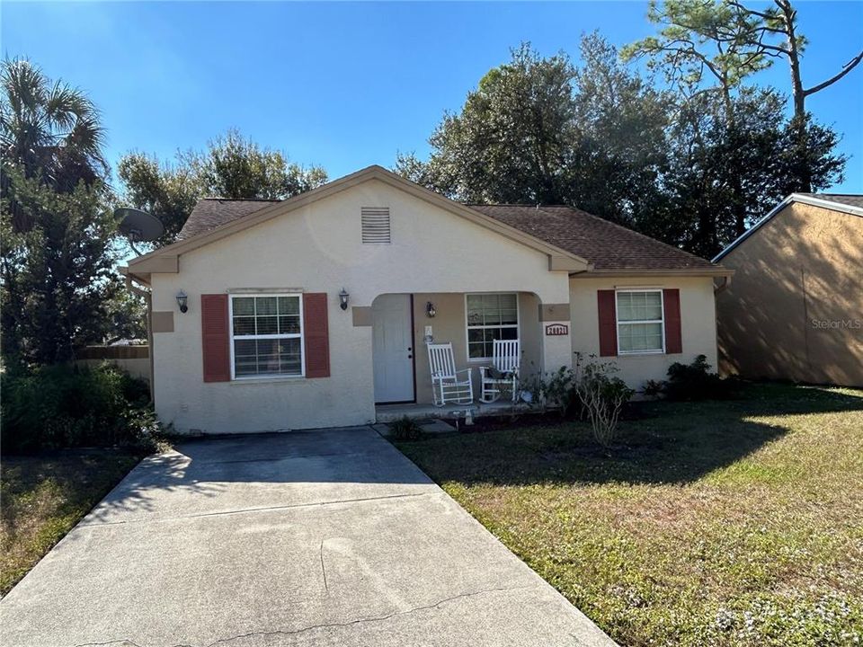 待售: $210,000 (4 贝兹, 2 浴室, 1488 平方英尺)