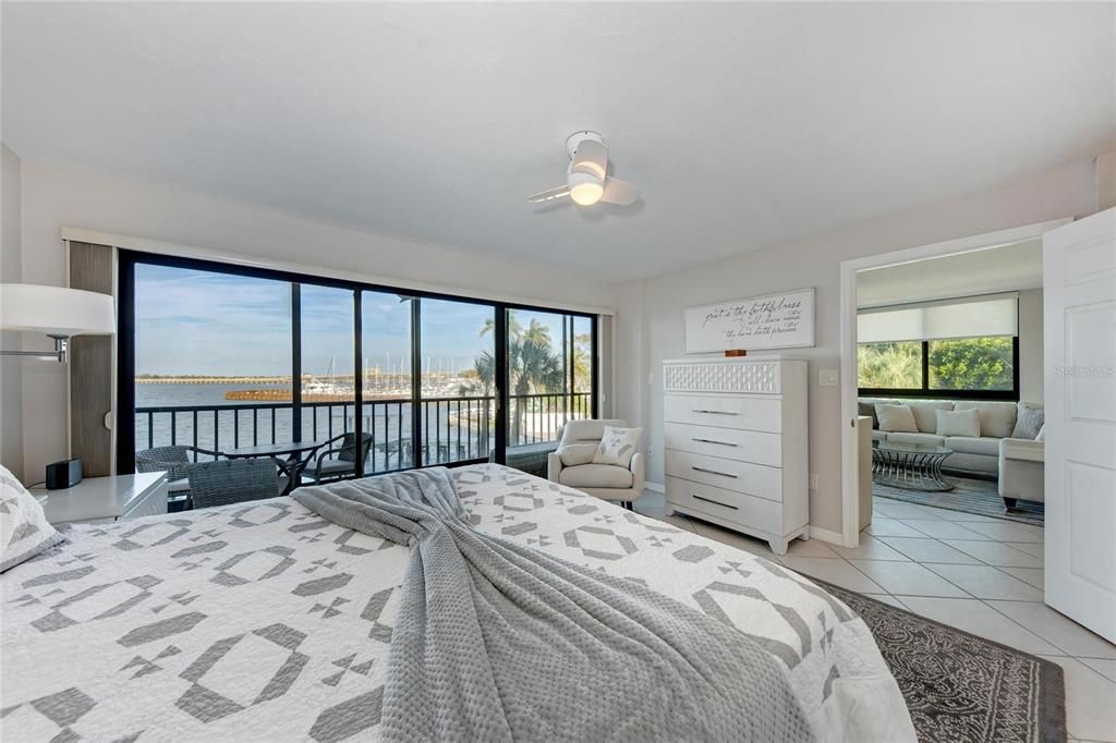 待售: $399,000 (2 贝兹, 2 浴室, 1152 平方英尺)