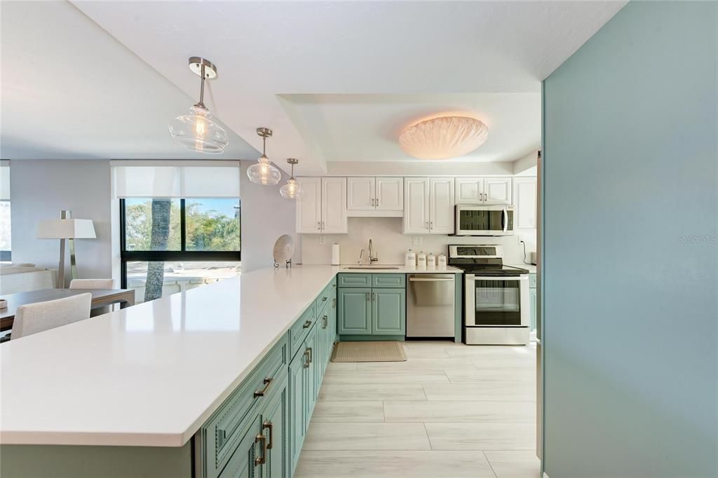 待售: $399,000 (2 贝兹, 2 浴室, 1152 平方英尺)