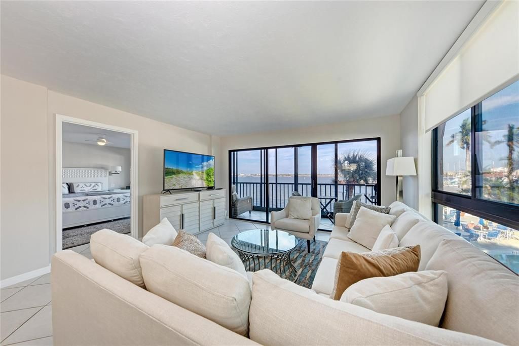 待售: $399,000 (2 贝兹, 2 浴室, 1152 平方英尺)