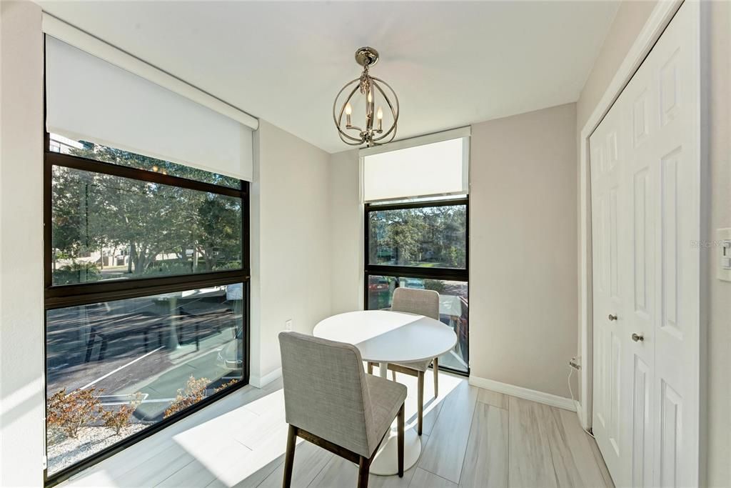 待售: $399,000 (2 贝兹, 2 浴室, 1152 平方英尺)