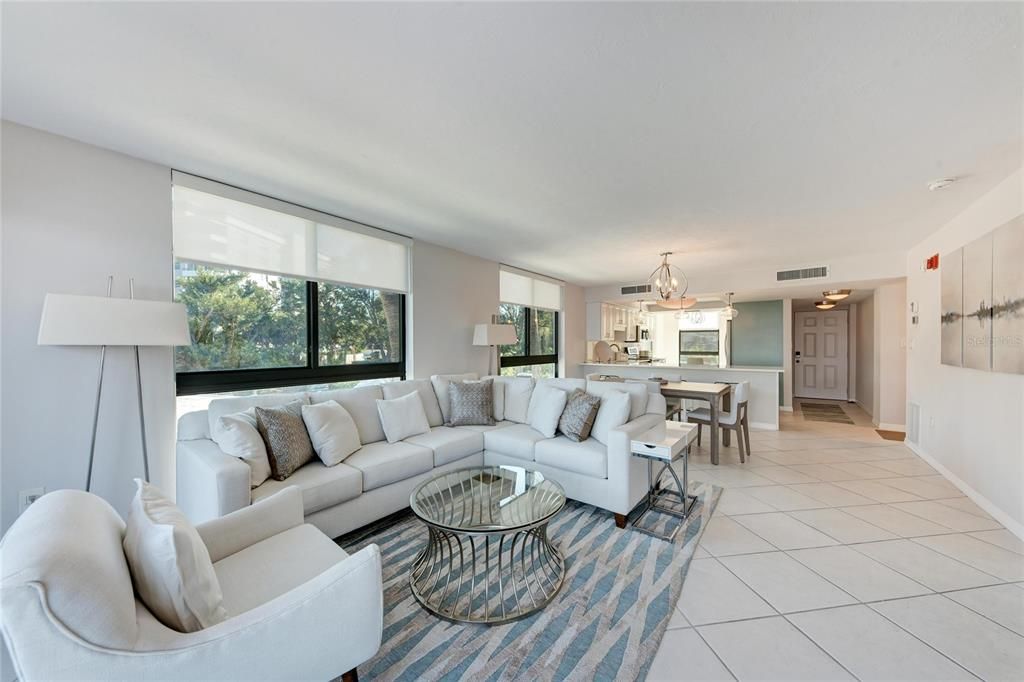 待售: $399,000 (2 贝兹, 2 浴室, 1152 平方英尺)