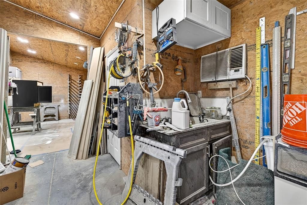 For Sale: $969,900 (5 beds, 3 baths, 2446 Square Feet)