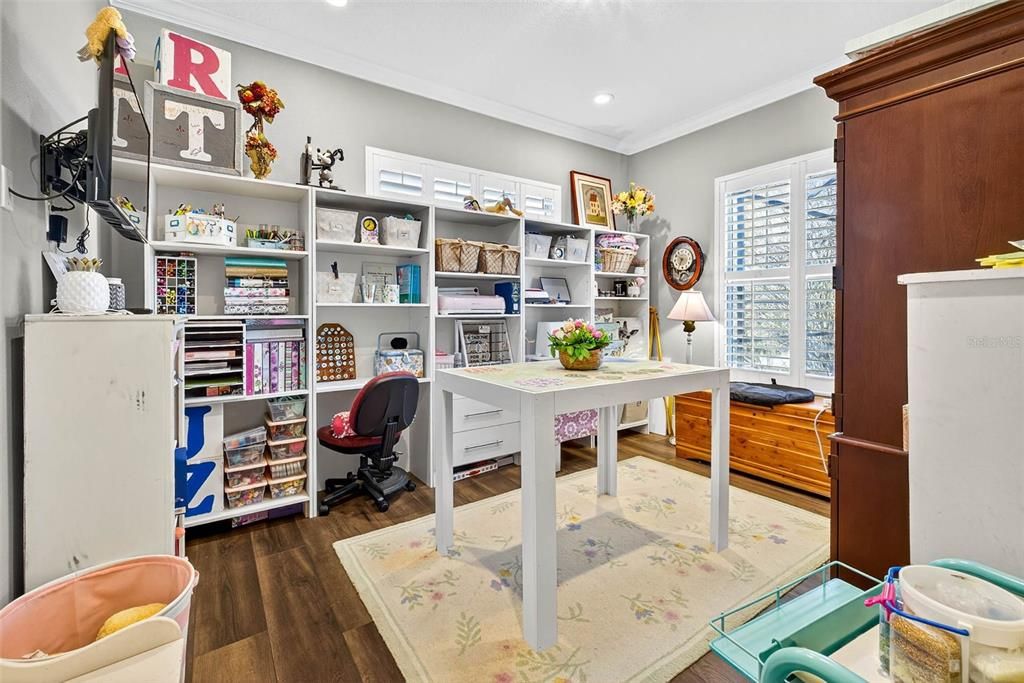 For Sale: $969,900 (5 beds, 3 baths, 2446 Square Feet)